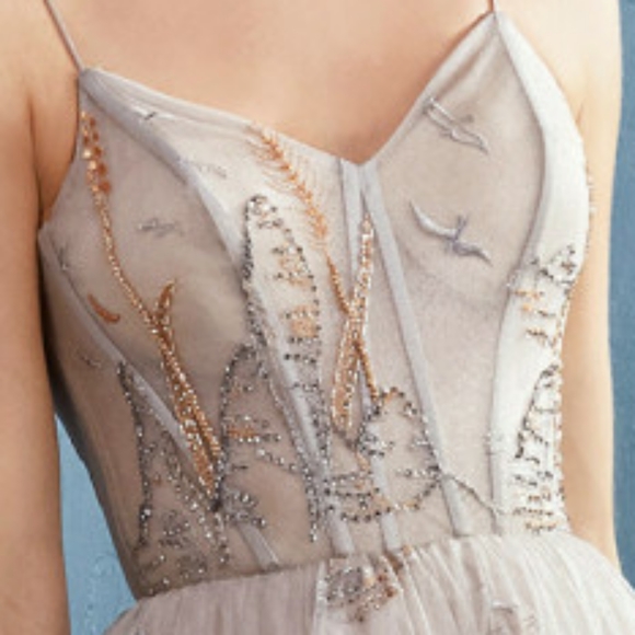 Formal dress - Picture 4 of 10